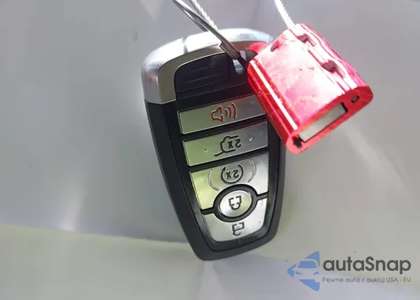 2020 Ford Edge Titanium из США, поврежденный, VIN 2FMPK3K9XLBA04724